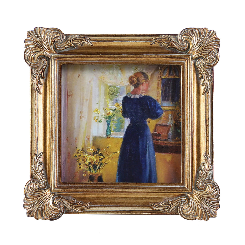 SIKOO Ornate Shell-Carved Vintage Picture Frame with Antique Oil Painting