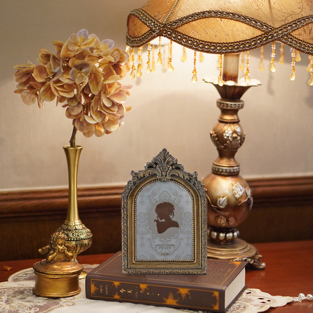 SIKOO Antique Distressed Ornate Floral Arch Picture Frame