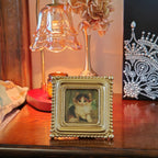 SIKOO Vintage Beaded Mini Picture Frame with Cat Artwork