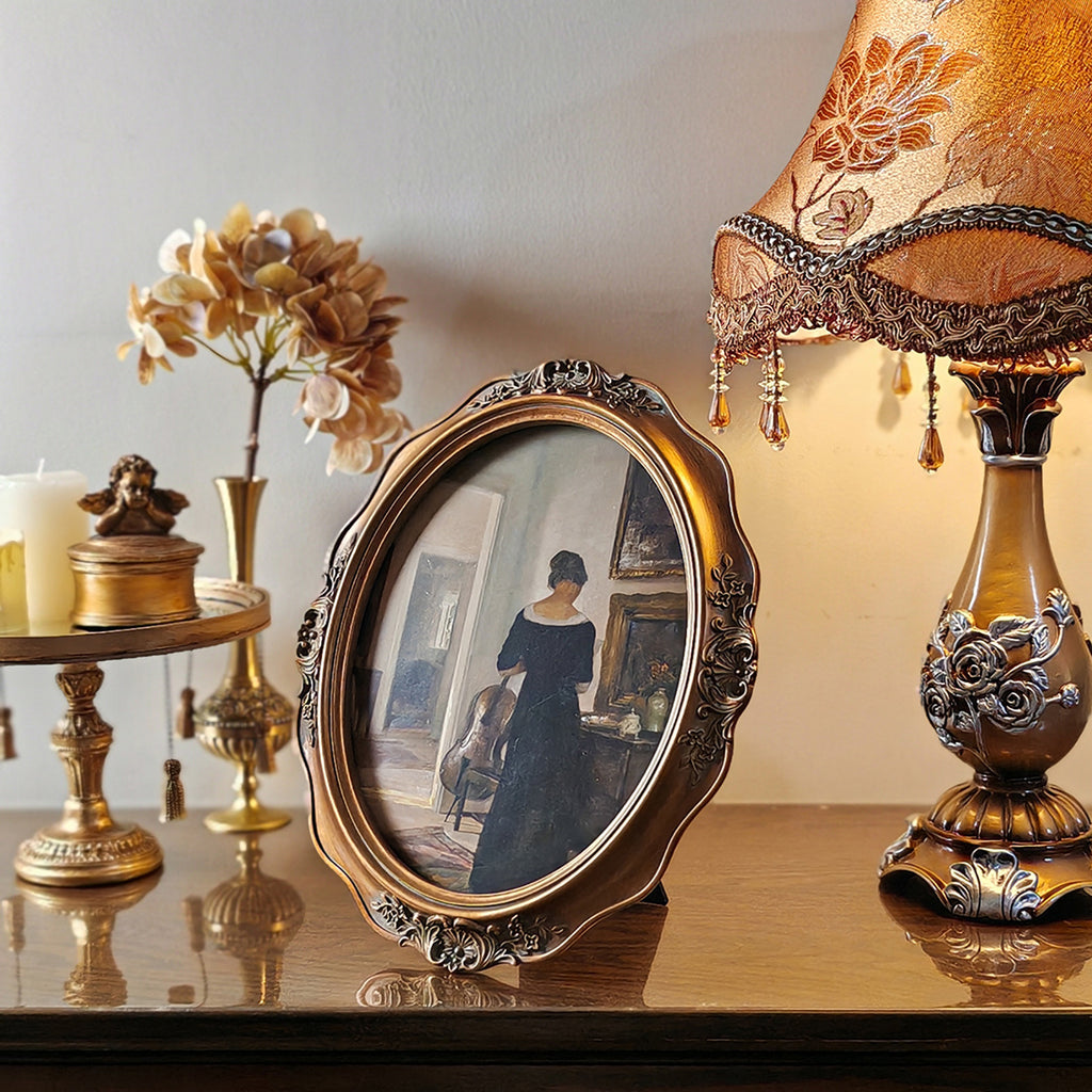 SIKOO Vintage Wavy Oval Floral-Carved Frame with Cello Lady Oil Painting Print
