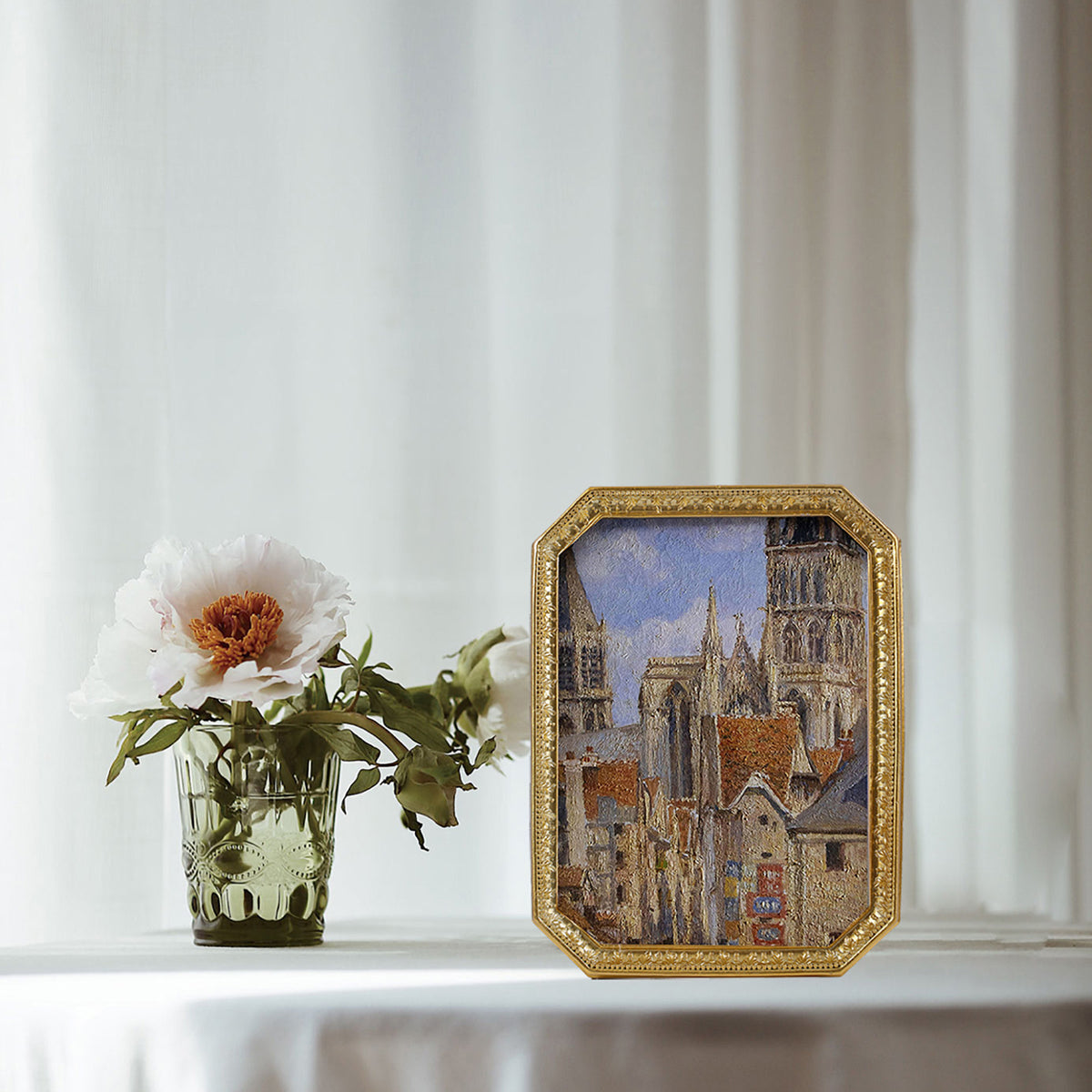 SIKOO Vintage Floral-Carved Octagon Frame with Old Architectural oil painting