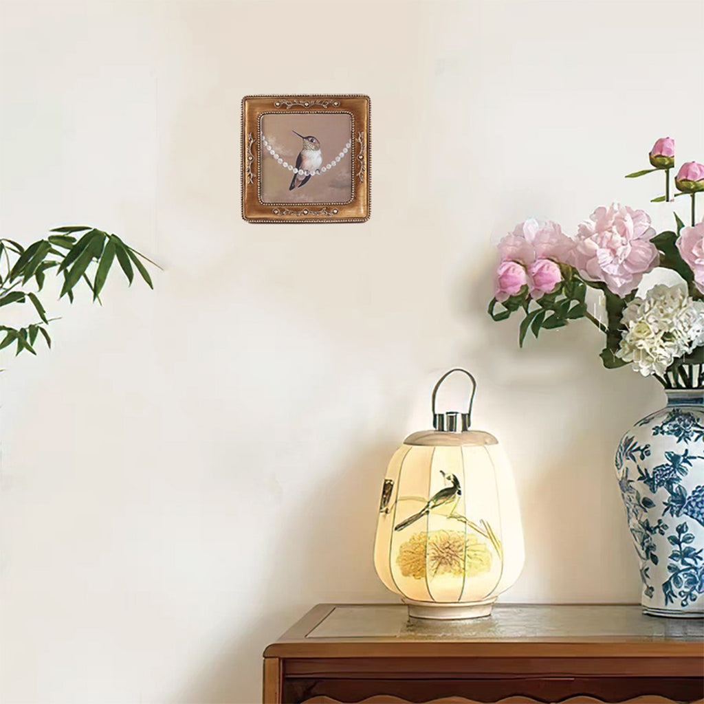 SIKOO Vintage Leaf Scroll-Carved Picture Frame with Hummingbird Art Print